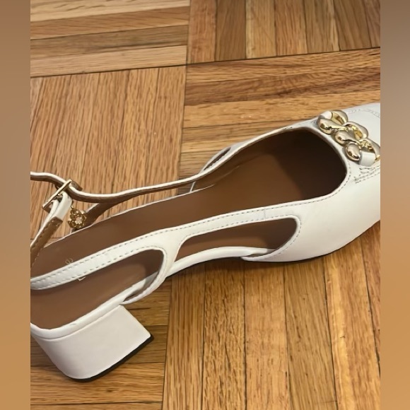 Maje new white sling back low heels  w 6.5 us - Picture 3 of 3